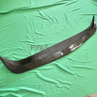 カーボンフロントリップ