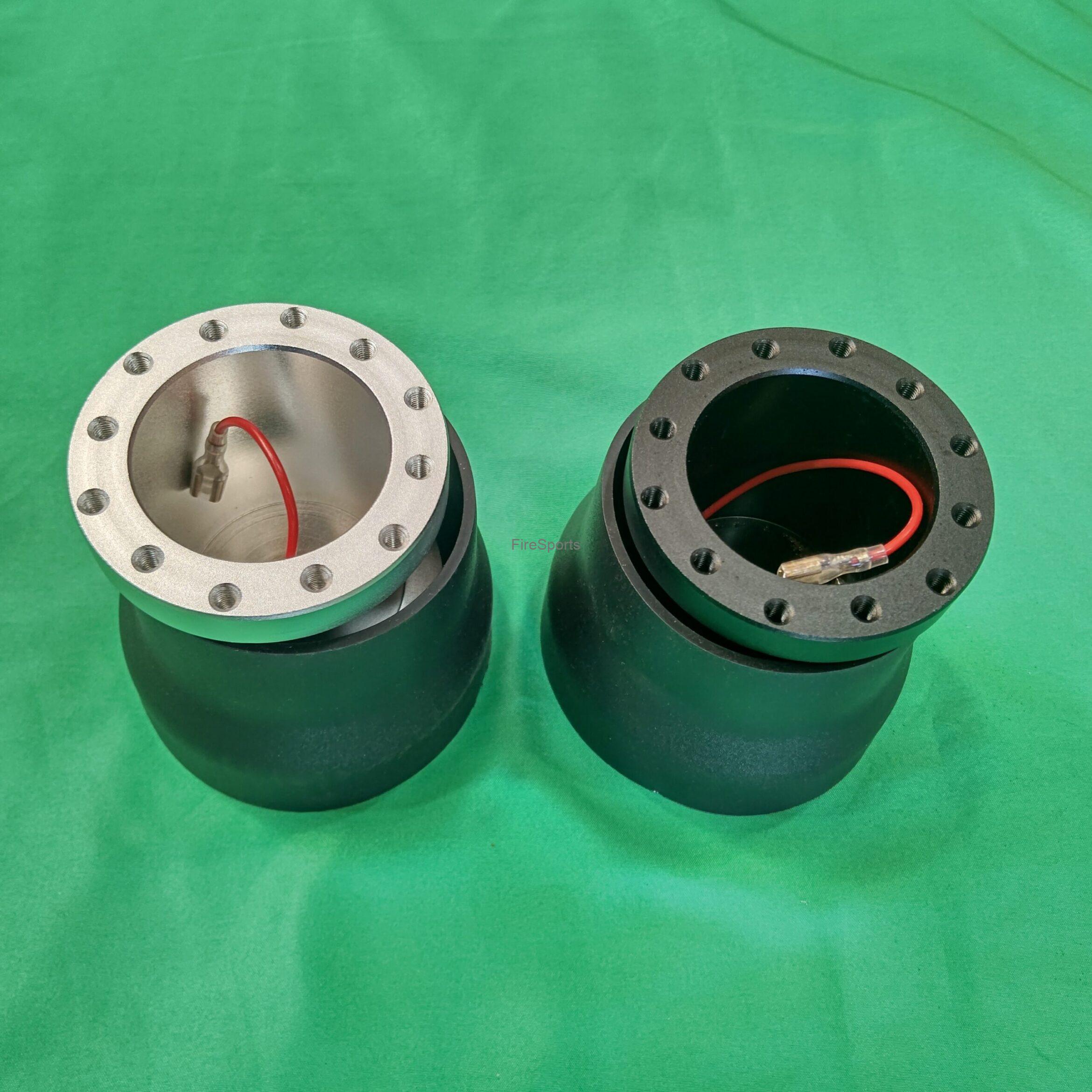 ヨタハチ トヨタスポーツ800 ハンドルボス【後期用】 ヨタハチ トヨタスポーツ800 ハンドルボス【後期用】