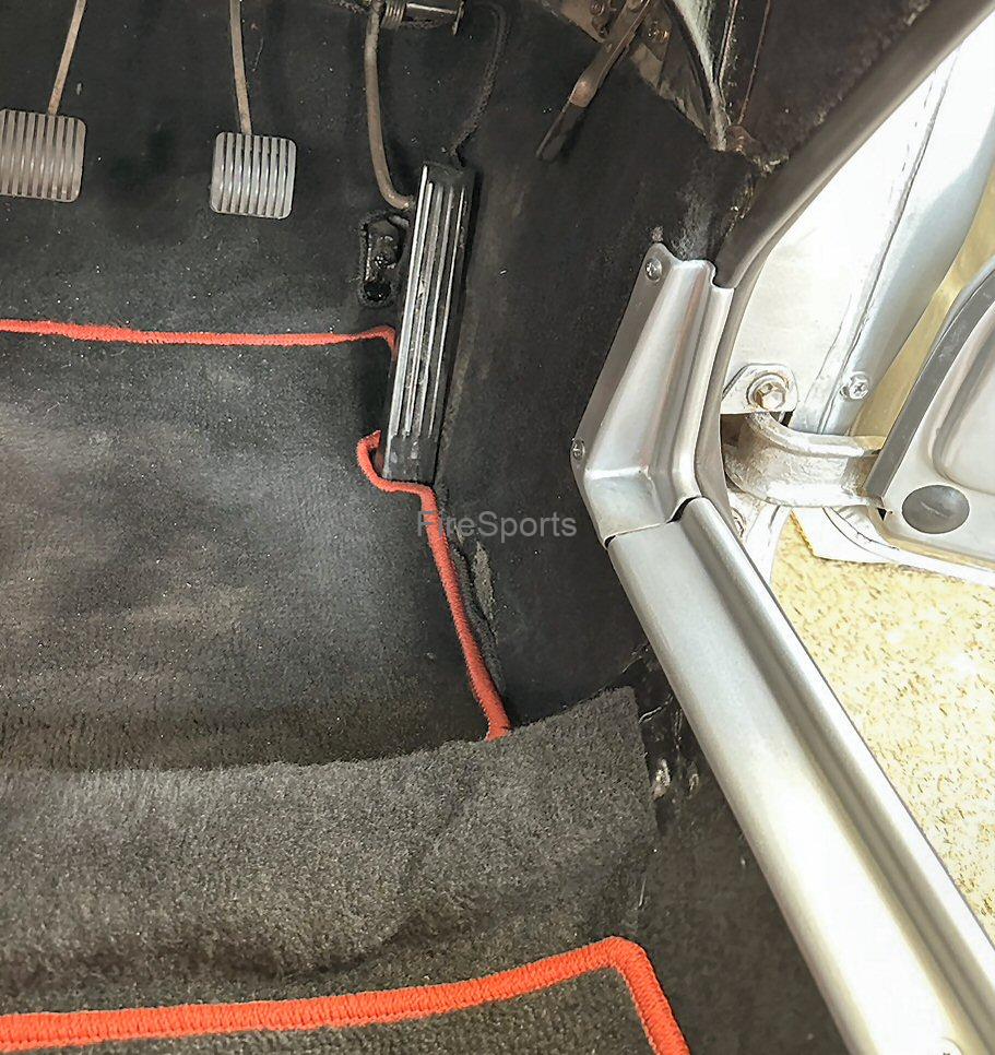 トヨタスポーツ800 ドアステップモール トヨタスポーツ800 ドアステップモール